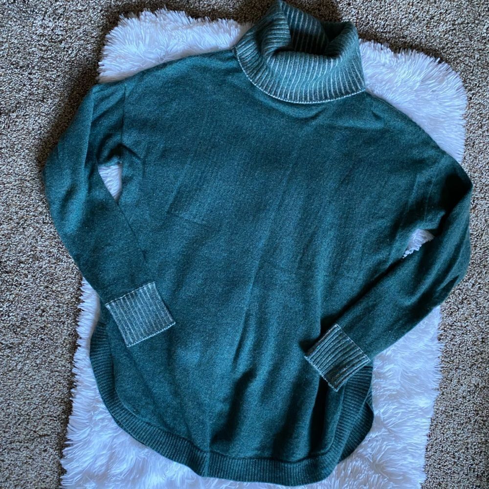 ‎Max Studio 100 2 Ply Cashmere Sweater Size XS